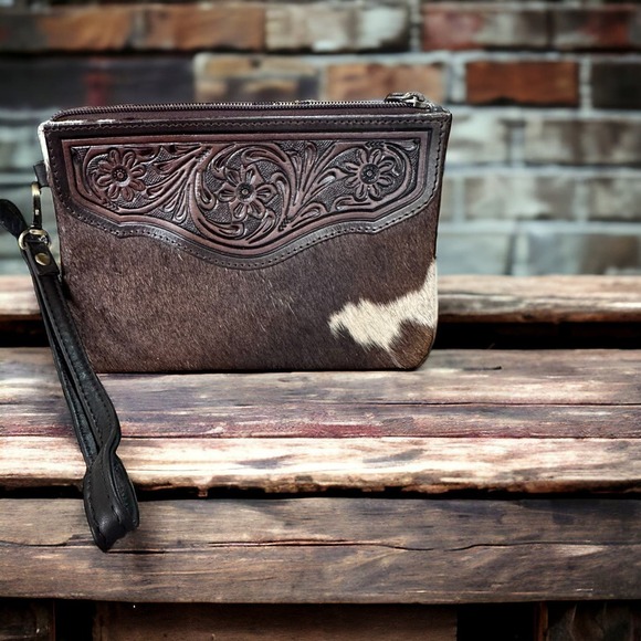 None and/or Unknown Handbags - Real Cowhide Leather Wristlet ~ Brown & White